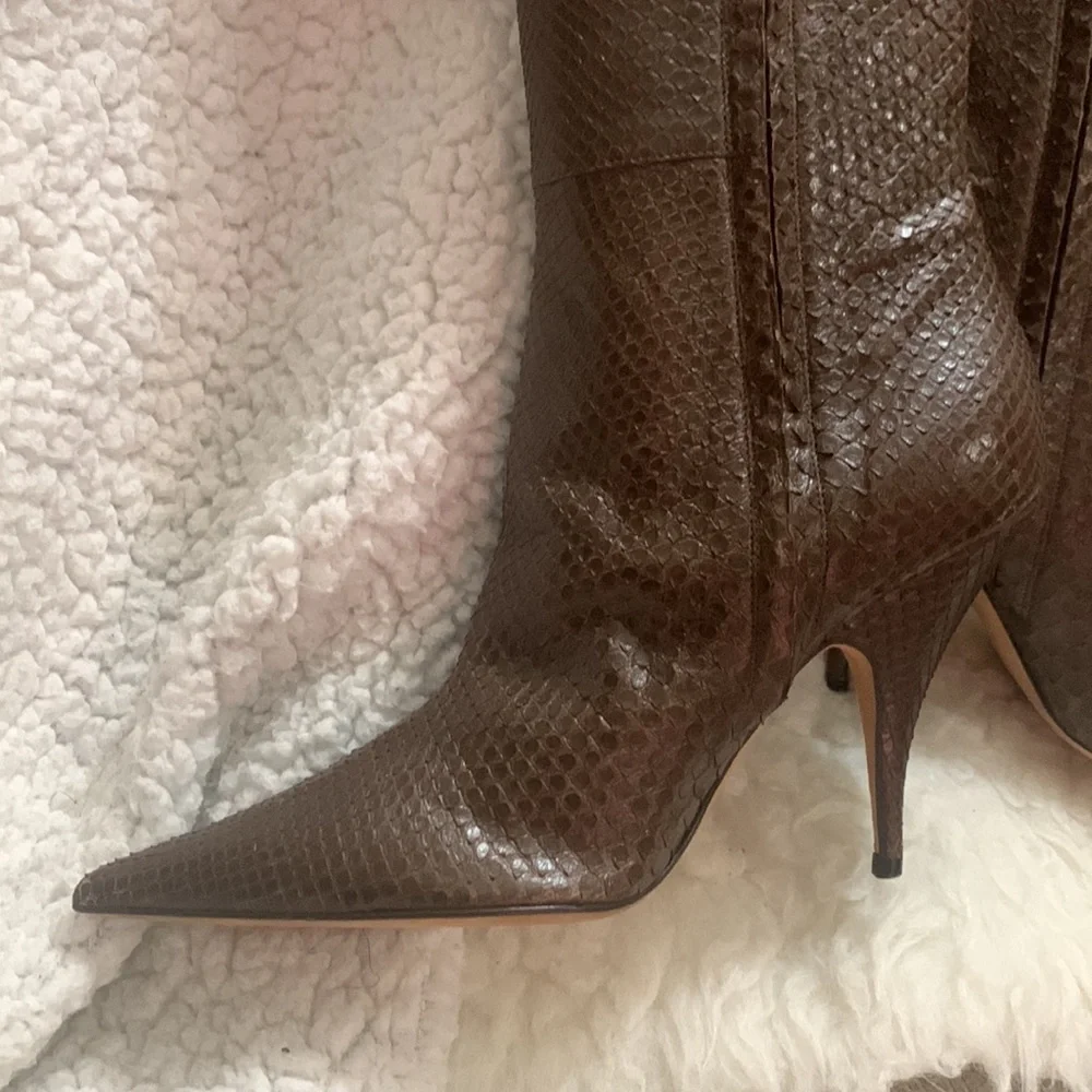 Dior knee high Italian leather boots. Never  used dark brown size 37 EU 6.5 US. - Picture 6 of 6